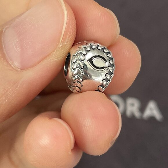 Pandora MLB Football Chicago Bears Sports  Exclusive Dangle Charm - Picture 1 of 4